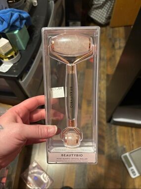 BeautyBio Rose Quartz Crystal Roller - Pink